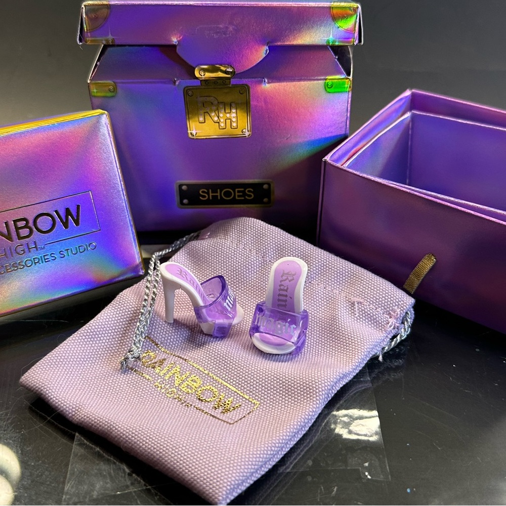 Rainbow High Mini Accessories Studio Violet Willow Crystal High Heels 👠 Violet